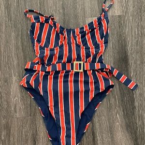 Large NWOT WeWoreWhat one piece bathing suit